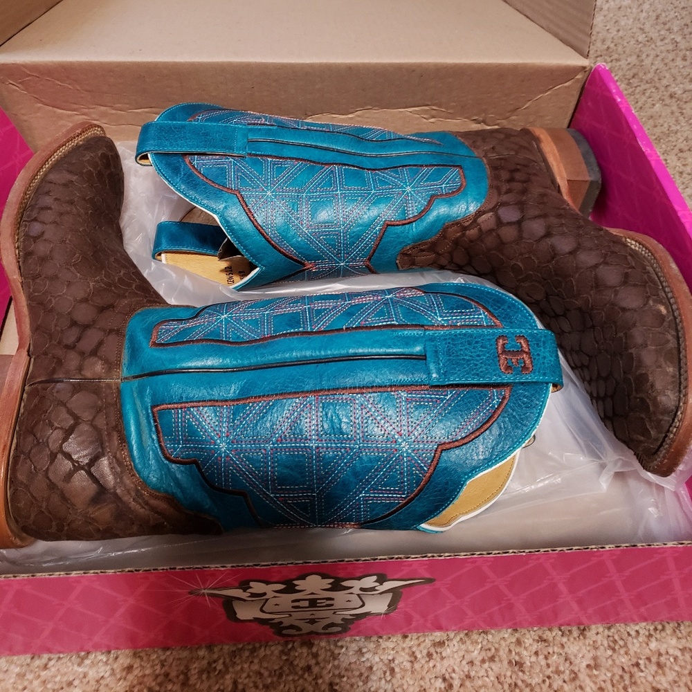 Womens cinch boots